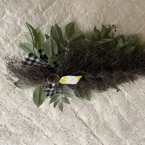 Vibrant Floral Collection Lemon Decor, NWT - Picture 4 of 5